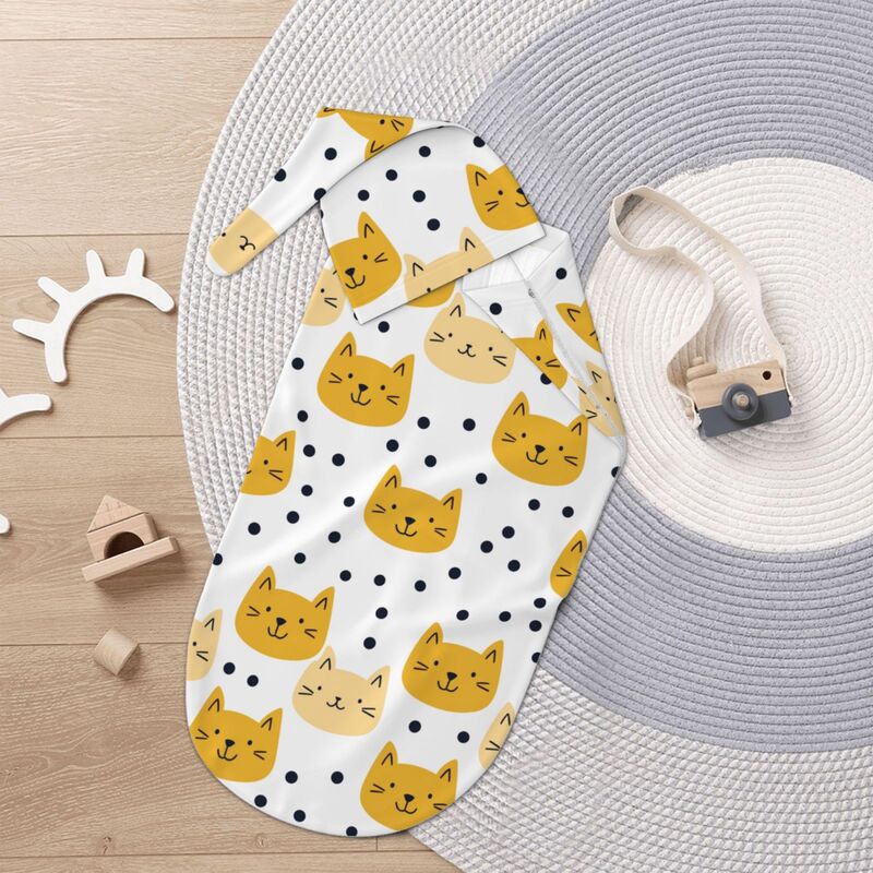 Huglittle Playful Cat & Polka Dot Newborn Swaddle Set